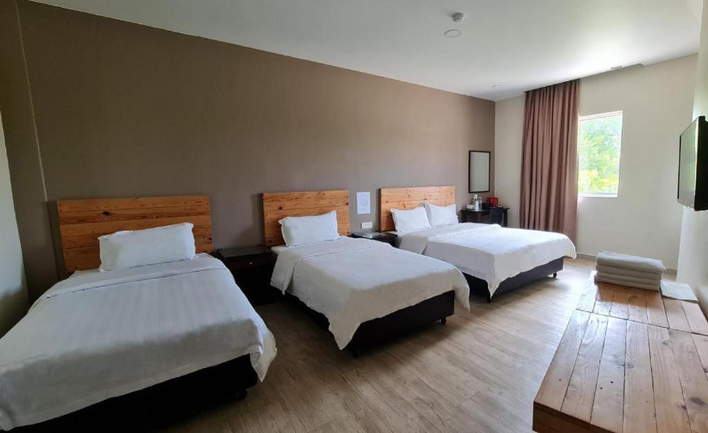 Sg. Paka Hotel Eksteriør billede